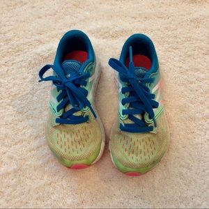 Girls New Balance Sneakers